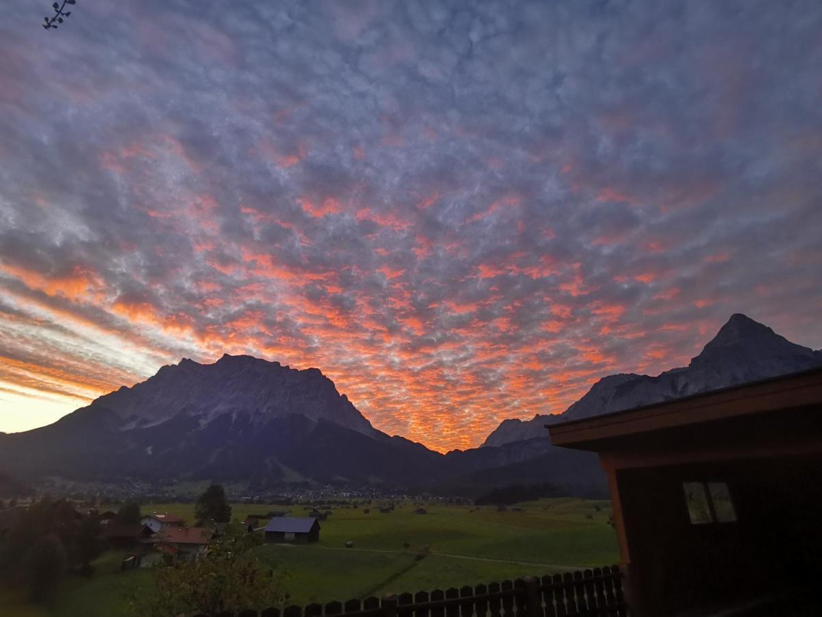 Ferienhaus Jaegerhaeusl Lermoos Exteriör bild